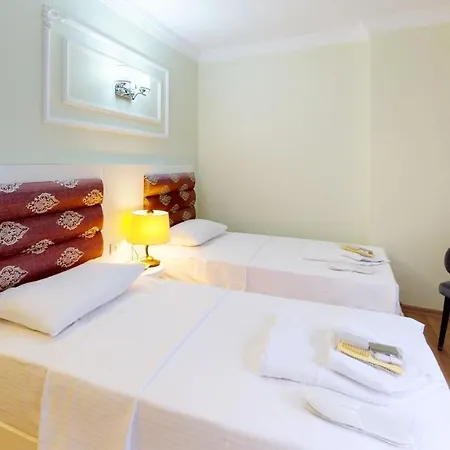 The Wolf Hotell 3*