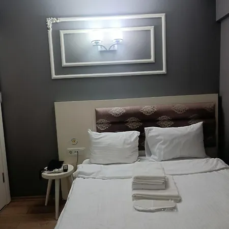Hotel The Wolf 3*